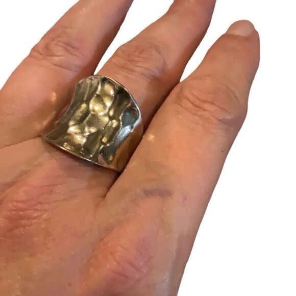 Modern Hammered Ring - Picture 9 of 10